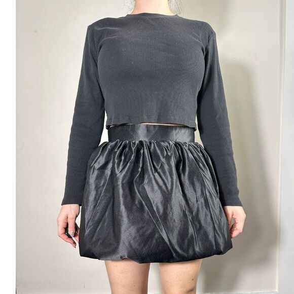 ASOS Black Mini Bubble Skirt Size 6 - Picture 1 of 8
